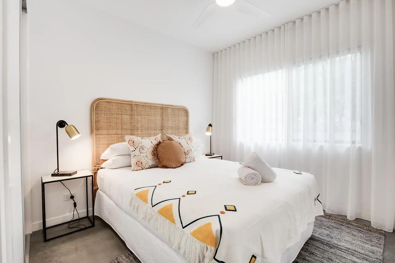 Luxury Modern 4 Bedroom Pet Friendly Family Beach Home Yaroomba 0*,
